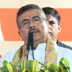 बंगाल सरकार अब छात्रों के मोबाइल के पैसे नहीं देगी:पहले स्टूडेंट्स को मिलते थे ₹10 हजार; सीएम बोले- हम इंफ्रास्ट्रक्चर पर पैसा खर्च करेंगे